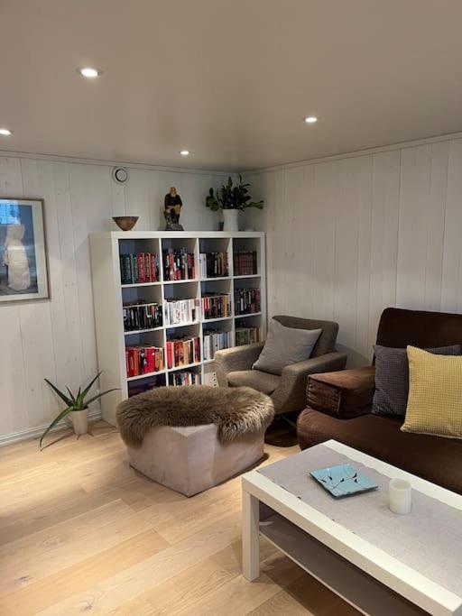Ferienwohnung Hybel Med Bad Egersund Exterior foto